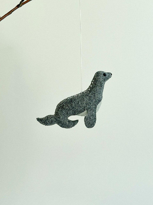 М’яка фетрова іграшка морський котик ручної роботи – безпечна розвиваюча іграшка Київ - фото 4