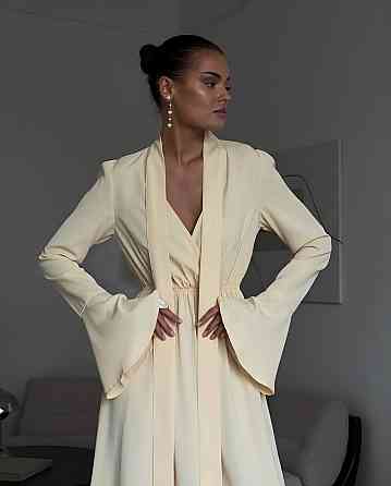 Жіноче романтичне приталене плаття костюмка Жовтий Одеса