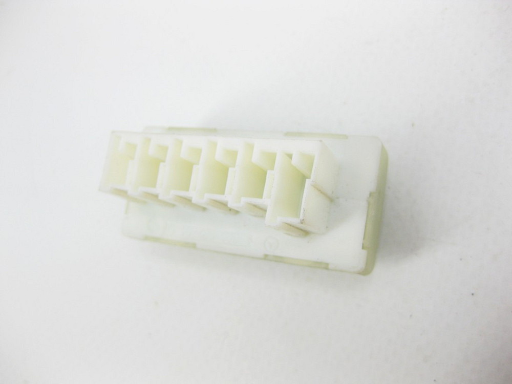 Mercedes-Benz  A0009820412 Розподільник потенціалів CAN 5x2 / 1x3 pin C-Class Coupe C205 C-Class W205 C-class Estate S205 C-Class Cabrio A205 GLC Coup Одеса - фото 12