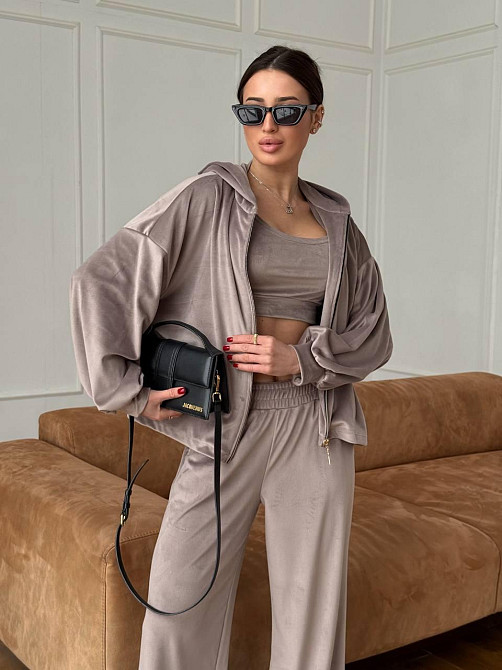 Жіночий повсякденний костюм-трійка: кофта, топ і штани велюр Бежевий, 48/52 Одеса - фото 1