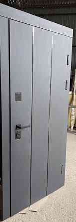 Двери уличные Redfort, модель Силует , комплектация Комфорт (3 контура) 960 Киев