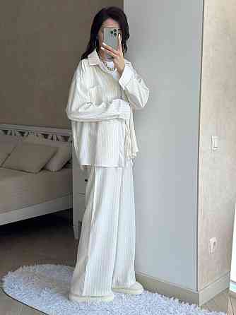 Женский базовый брючный костюм двойка: рубашка и брюки в полоску турецкий тиар 42/46, Молочный Одесса