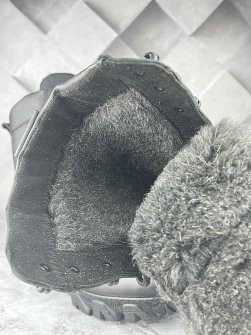 Тактичні чоловічі зимові водонепронекні берці Тайфун теплі армійські берці з хутром прошиті та проклеєні WAR Львів - фото 9