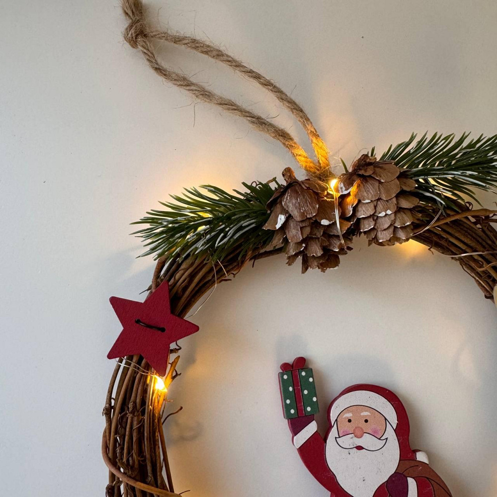 Рождественский венок из ротанги новогодний венок подвесной декор 18 см Niki Light LED от батареек дед мороз Киев - изображение 9