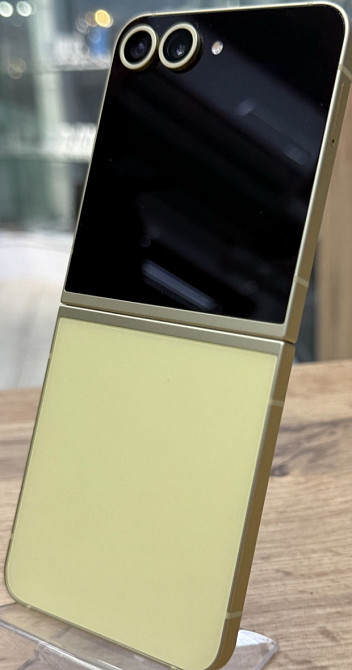 Смартфон Samsung flip 6 12/256Gb. Харків - фото 4