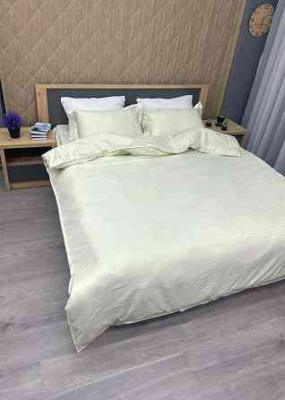 Комплект постільної білизни Страйп-сатин Євро 200х230 з простирадлом на резинці Шампань (88-172) Київ