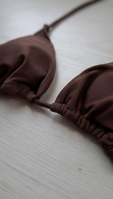 Стильний жіночий трендовий купальник зі щільного мікродайвінг Шоколад, 46 Одеса - фото 3