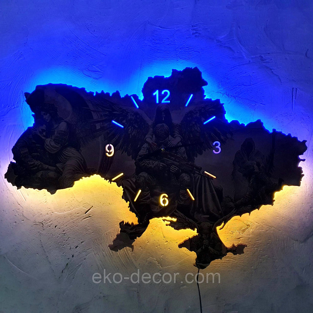 Деревянные настенные часы с подсветкой 