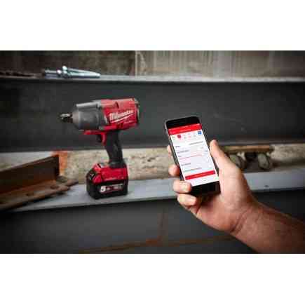 Гайковерт аккумуляторный бесщеточный Milwaukee M18 ONEFHIWF34-0 3/4″, 2034 Н·м, ONE-KEY, без АКБ и ЗУ Киев
