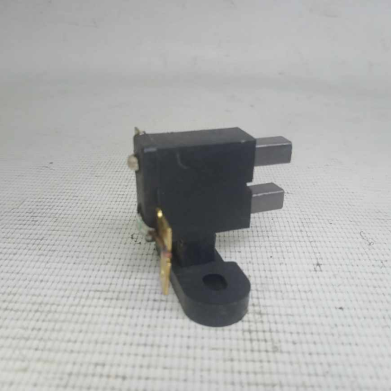 Щітки бензогенератора (2-3,5 кВт) (пластмасовий корпус) Мукачево