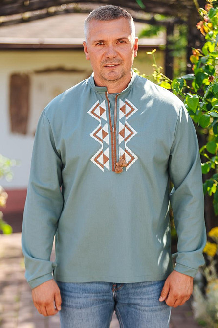 Вышиванка льняная мужская, длинный рукав, цвет полынь, топ Киев - изображение 1