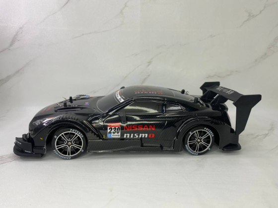 Машинка для дрифту Nissan GT-R R/C 4WD (1:16): Неонове підсвічування, 2 швидкості, 2.4 ГГц, Чорний Б/В Київ