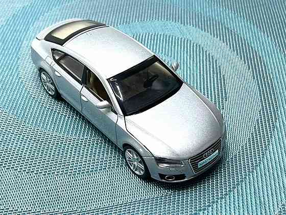 Машина металева Автопром Audi A7 Sportback світло звук відчиняються двері 1:32 Сіра (68319) Чернігів