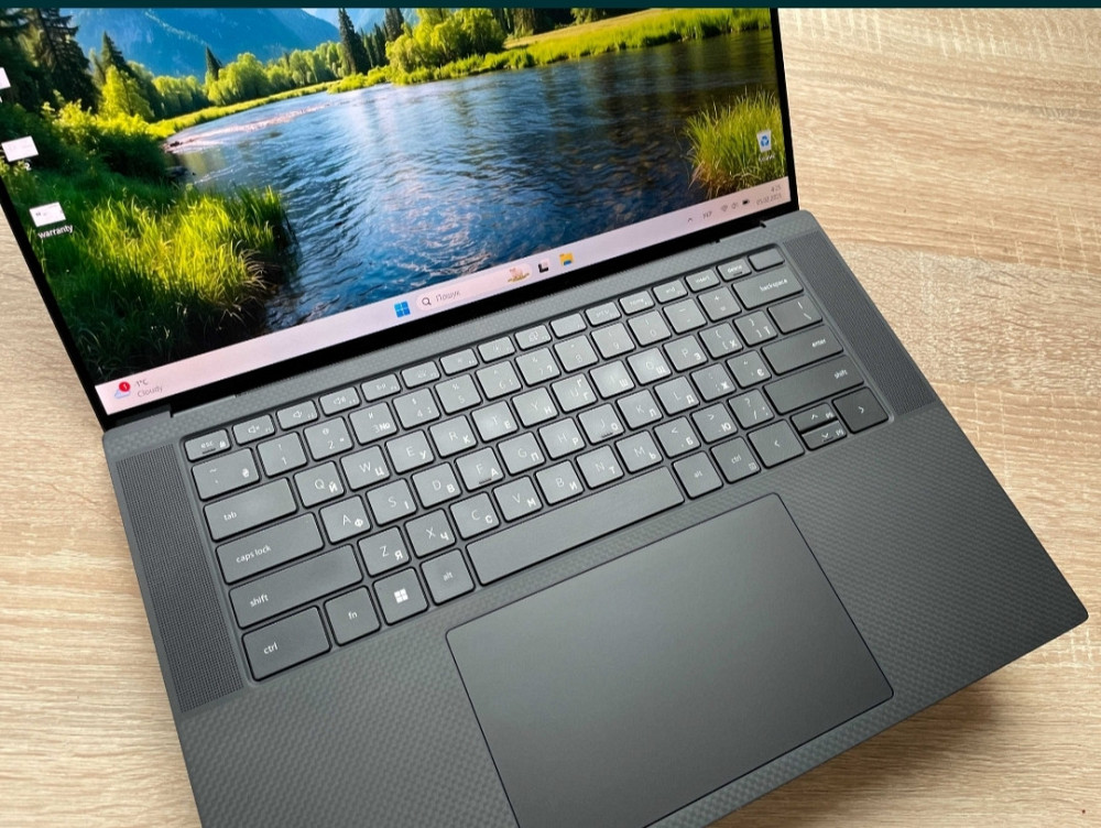Потужний ноутбук, робоча станція Dell Precision 5560 Київ - фото 1