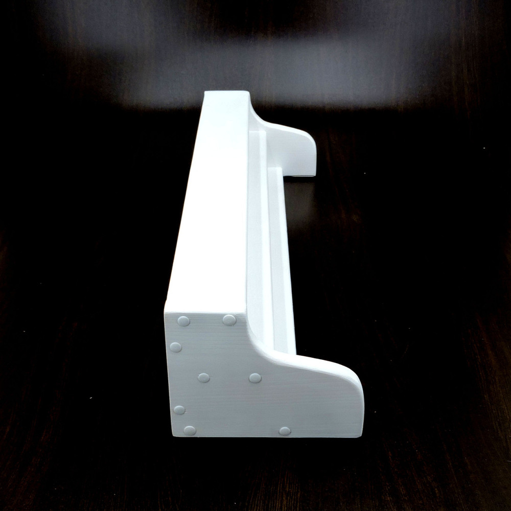 Настенная книжная полка 