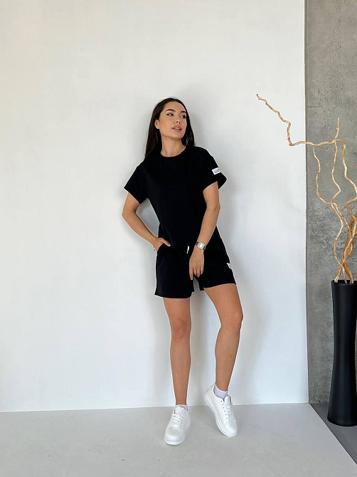 Женский летний прогулочный костюм двойка: футболка и шорты двунитка Черный, 42/46 Одесса - изображение 4