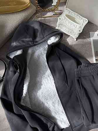 Жіночий теплий повсякденний костюм: худі + штани, тринитка на флісі + хутро Графіт, 46/48 Одеса