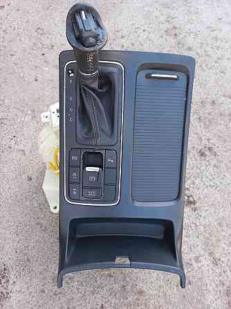 Кнопка ручного тормоза (стояночного тормоза) для Kia Sorento 2015–2021 годов. Киев