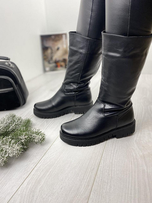 Напівчоботи жіночі VIKTTORIO чорні натуральна шкіра зима висота 28см обхват 43-45см (3086) Коломия - фото 2