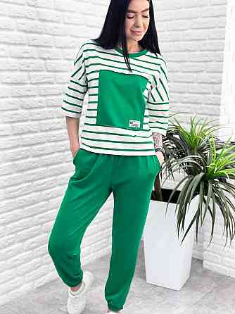 Спортивный костюм 