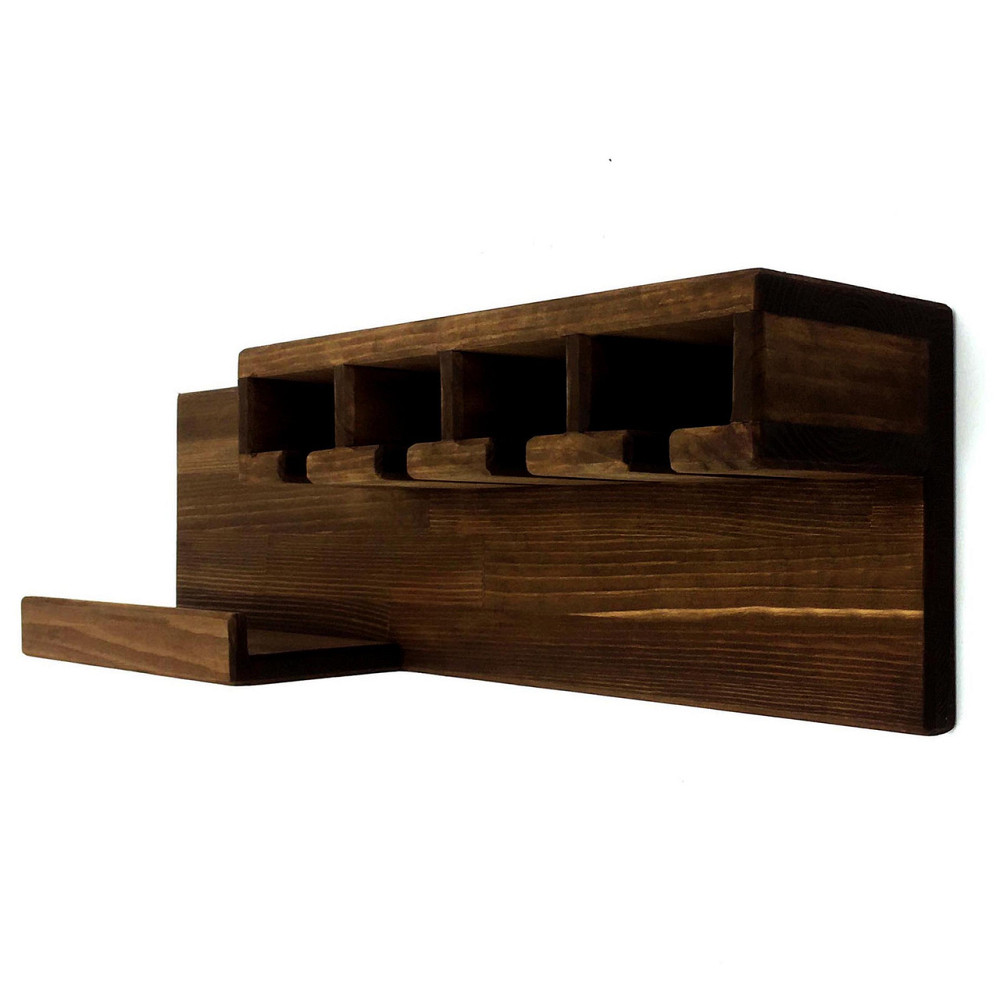 Настенная винная полка 