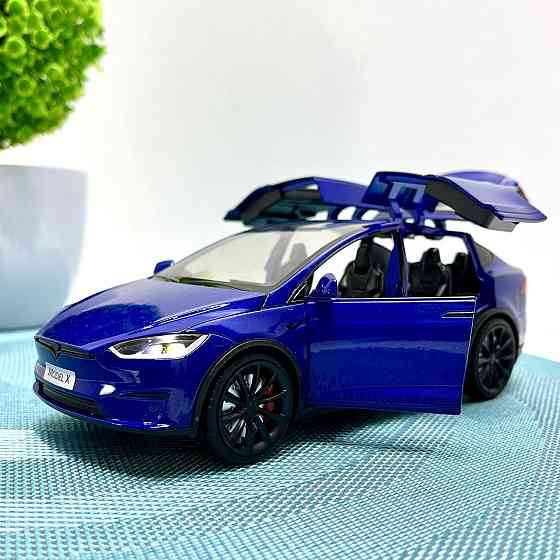 Машина Автосвіт Tesla Model X інерційна відчиняються двері капот багажник 17см Синя (AP-2004) Чернігів