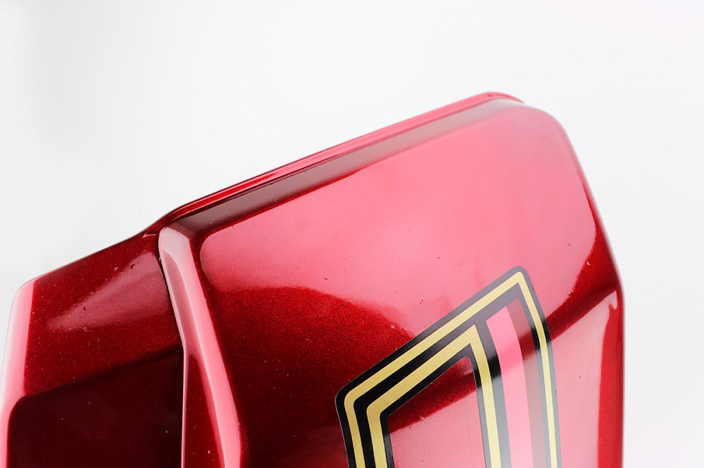 УЦІНКА ALPHA пластик - кришка бардачка ліва, права к-кт, ЧЕРВОНИЙ (дефект покраски, див фото) Киев - изображение 2