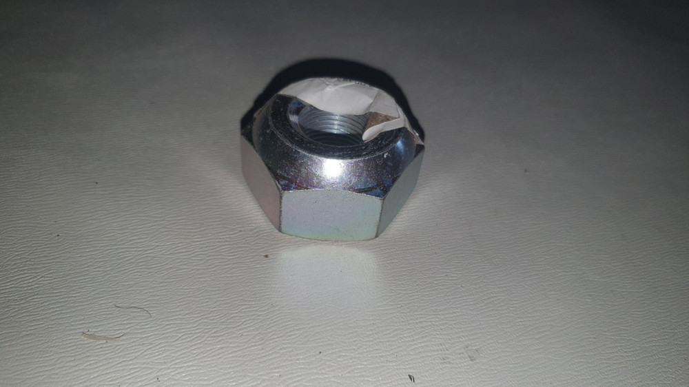 Гайка колеса передняя правая Богдан. Proper. Харьков - изображение 1