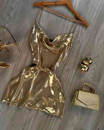 Женское роскошное праздничное золотое платье с эффектом жидкого металла трикотаж металлик 44/46 Одесса
