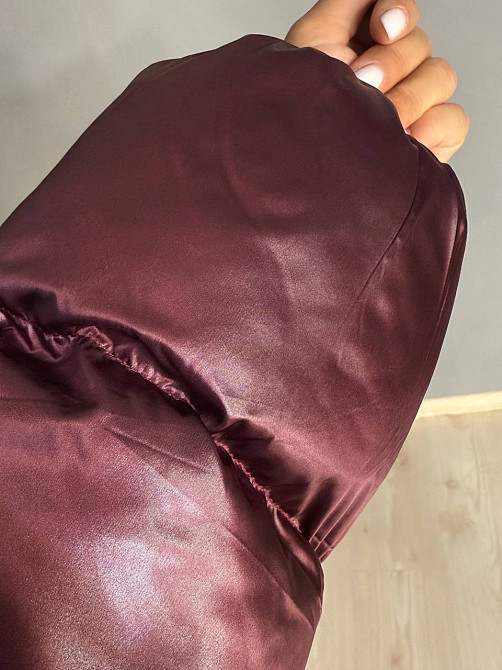 Куртка женская Lady Yep 10041 глянцевая пуффер оверсайз с капюшоном бордовая, бордовый, 42 Киев - изображение 17