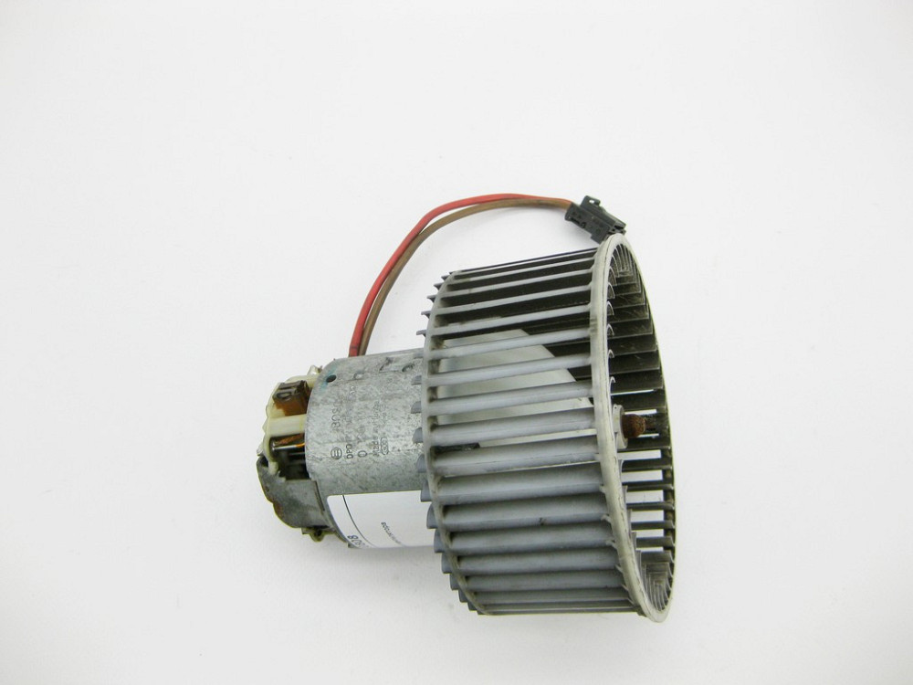 Mercedes-Benz  A2128200808 Електродвигун із крильчаткою вентилятора обігрівача Англія C-Class W204 E-Class C207 W212 CLS C218 SL R231 Одеса - фото 1