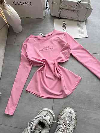 Женский базовый оверсайз лонгслив 