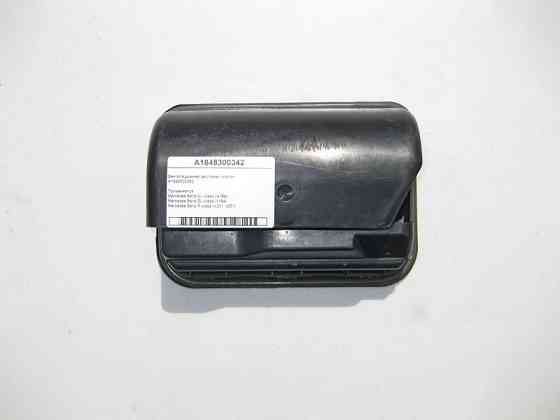 Mercedes-Benz  A1648300342 Вентиляційна заслінка - клапан ML W164 R-class short W251 GL X164 R-class long V251 Одеса