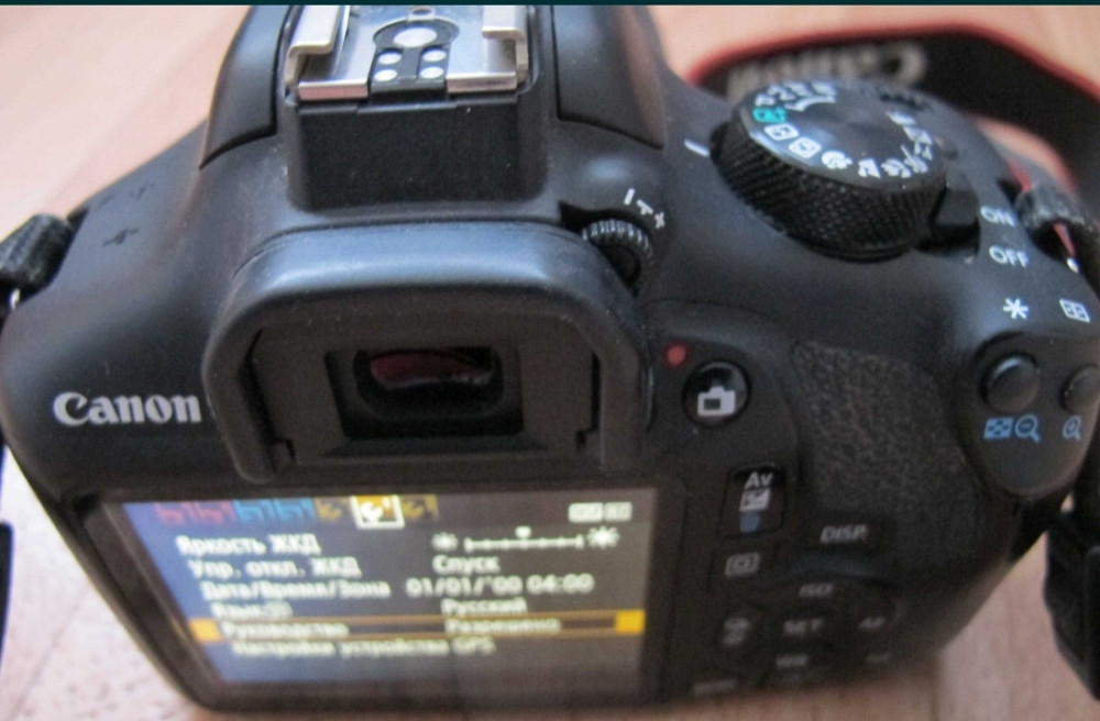 Фотоаппарат Canon 1300D - FHD , Wi-Fi + сумка. Киев - изображение 2