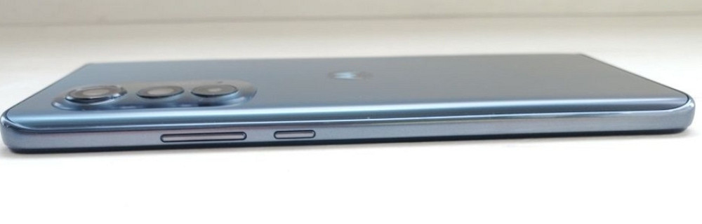 Смартфон Motorola Edge 2022 8/128Gb. Android 14 , 144Hz. Киев - изображение 7