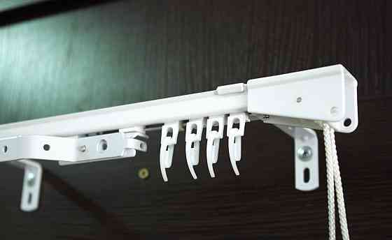 Карниз для штор профіль CKS (у зборі) Білий на 2 каретки, штори відчиняються від центру в сторони 3.0 Бровари