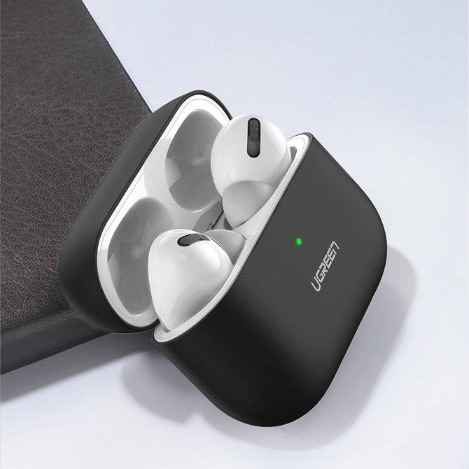 Чехол для навушників Ugreen Silica Gel Case Protector for Apple Airpods Pro 80513 (Чорний) Николаев - изображение 3