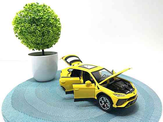 Машинка металева TK Union Lamborghini Urus інерційна відчиняються двері капот багажник 1:24 Жовта (GT - 06441) Чернігів