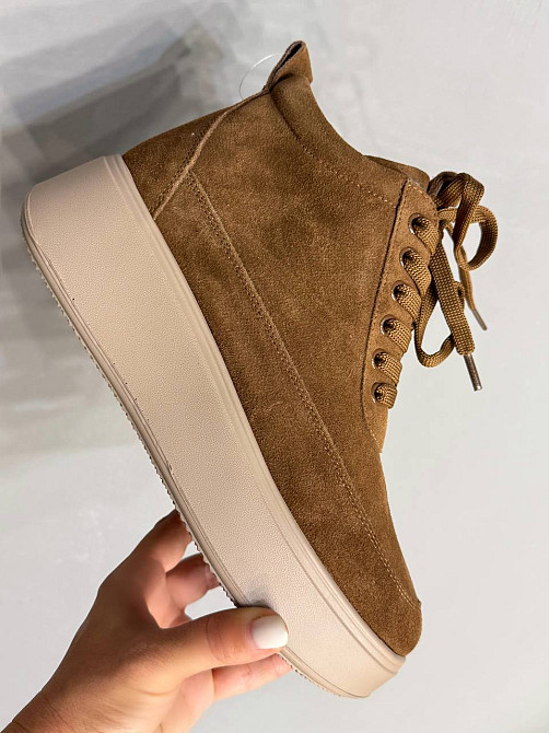 Ботинки женские Hengji 280-5 зимние на меху на бежевой подошве замшевые коричневые, 38, 24 см Киев - изображение 8