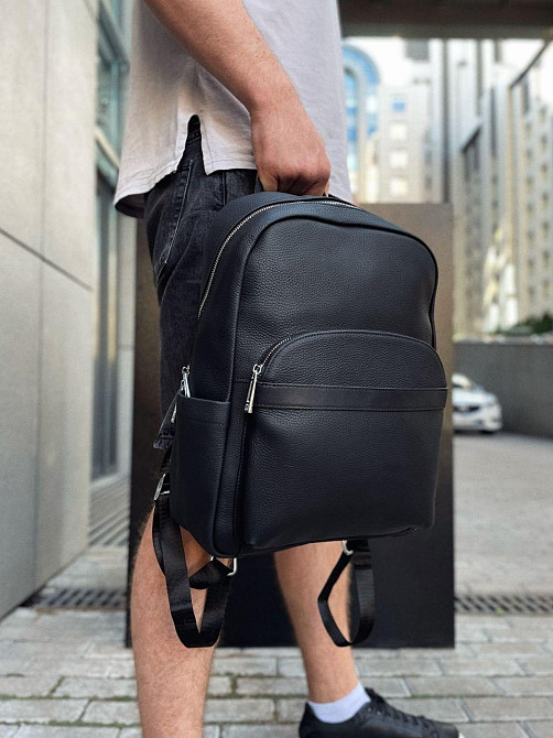 Чоловічий шкіряний рюкзак для роботи та подорожей чорний Киев - изображение 8