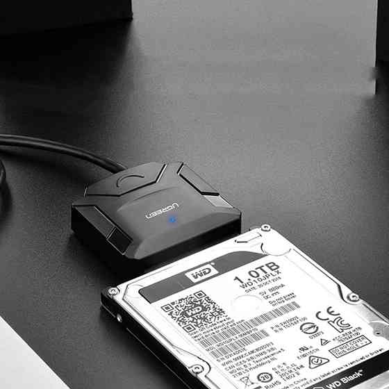 Перехідник USB 3.0 Type-A --> SATA III (F) + DC Adapter, CR108 UGREEN чорний Вінниця