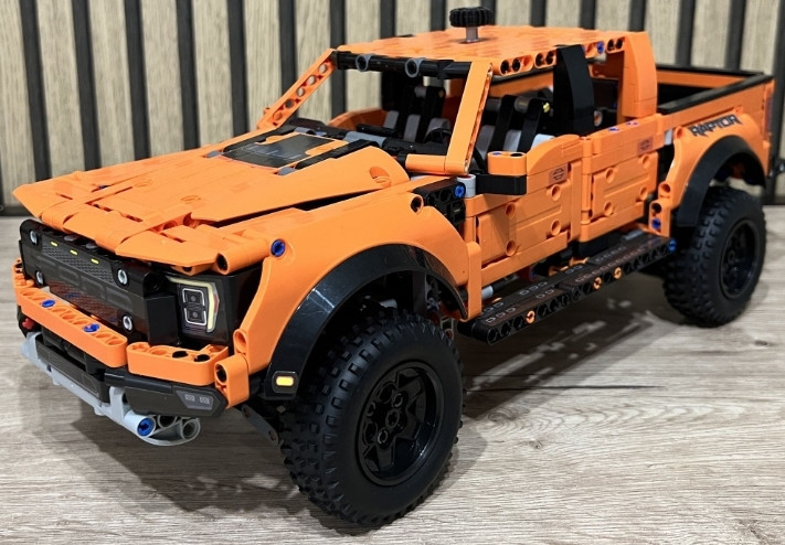 Конструктор LEGO Technic Ford F-150 Raptor. Київ - фото 3