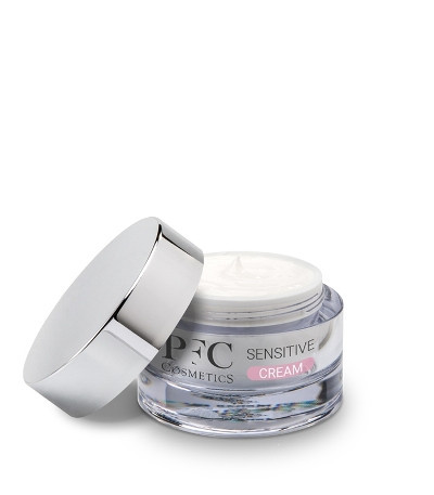 Денний крем для чутливої шкіри PFC Cosmetics SENSITIVE Day cream 50 мл Дніпро - фото 1