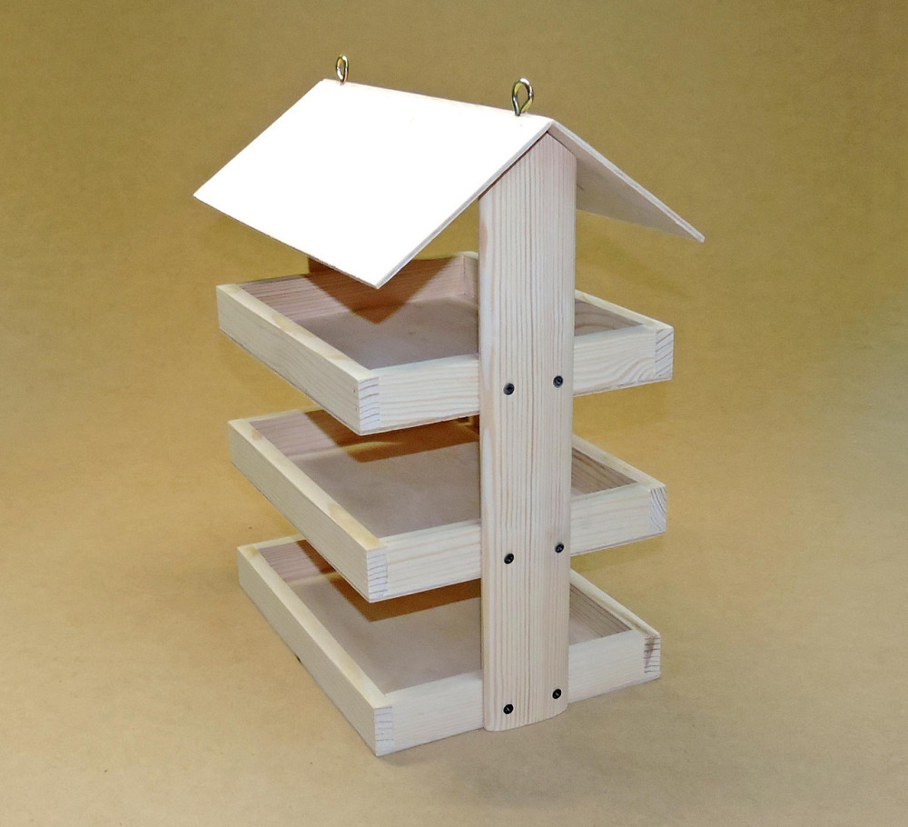 Кормушка садовая для птиц 