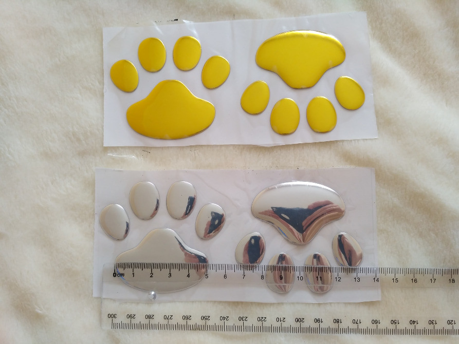 Опуклі автомобільні наклейки зі слідами золота Київ - фото 2