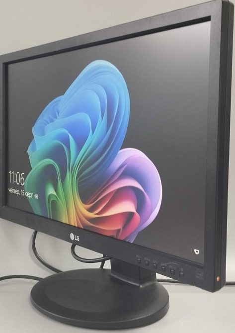Монітор: 23" LG 23MB35PM-B IPS /FHD /VGA / DVI. Київ - фото 4