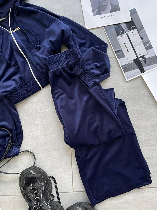 Женский прогулочный оверсайз костюм двойка: кофта и штаны турецкий велюр. Темно-синий Одесса - изображение 8