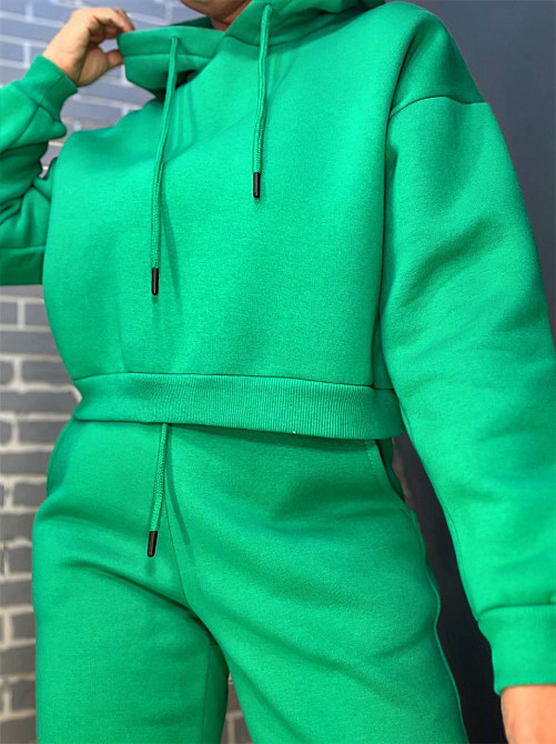 Костюм женский Quzen 478-480 короткое худи с капюшоном и брюки джоггеры на резинке флис зеленый, зеленый, S Киев - изображение 7