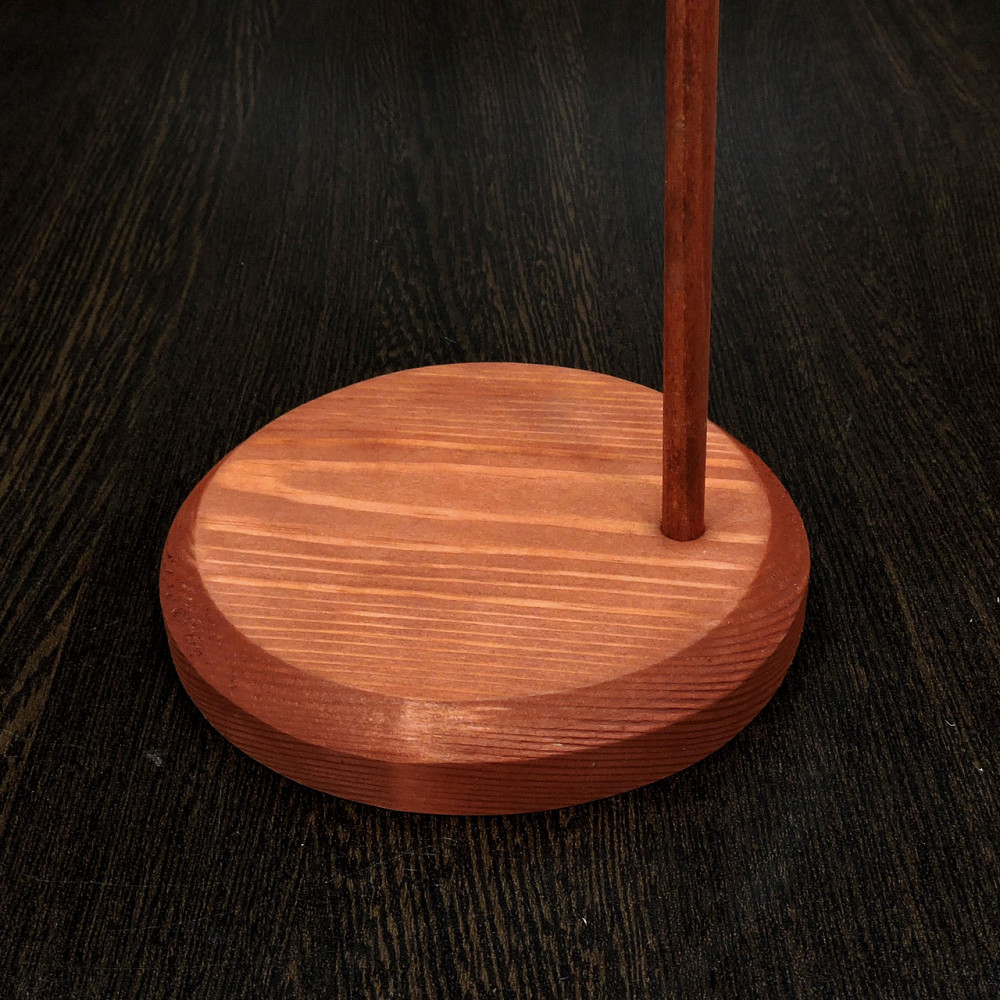 Подставка для кукол 