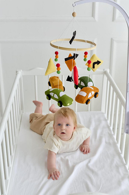 Дитячий музичний мобіль на ліжечко WoollyFox "Маленький водій: машинки та дорожні знаки" на 35 мелод Київ - фото 4